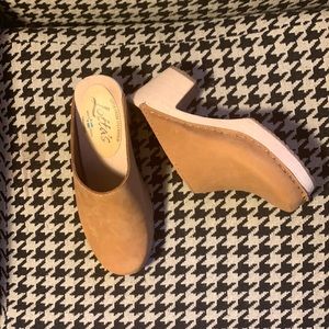 Lotta from Stockholm tan clogs size 39